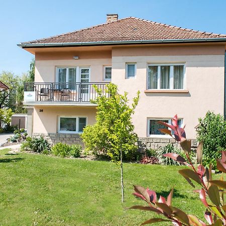 Forestine Guesthouse Hévíz Екстериор снимка